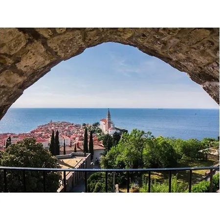 Kocevar 4 Comfortable Počitniška hiša