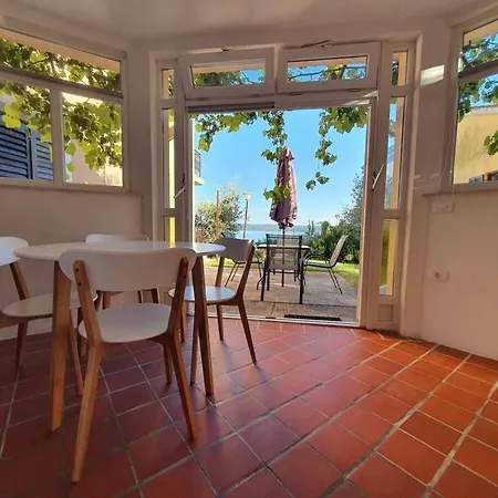 Kocevar 4 Comfortable Počitniška hiša