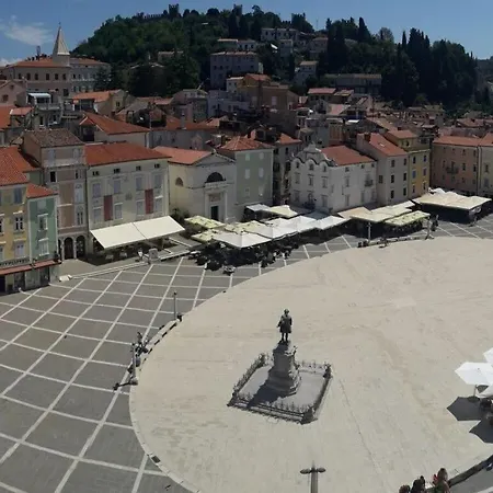 Počitniška hiša Kocevar 4 Comfortable *