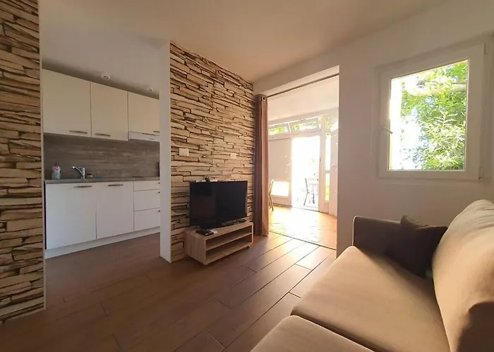 度假居 Kocevar 4 Comfortable